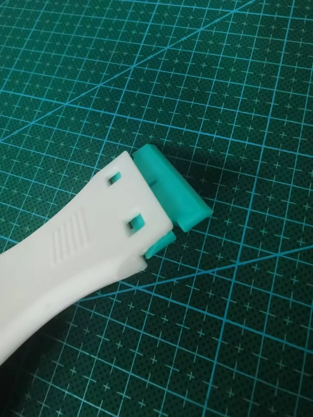 Miniatura 1 do modelo 3D 超好用 可替换刀头 铲刀 清洁铲 刮铲 除胶铲 刮刀