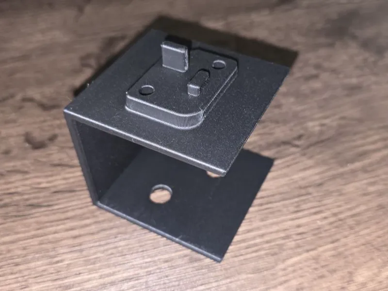 Hisense TV - Sound bar foot mount