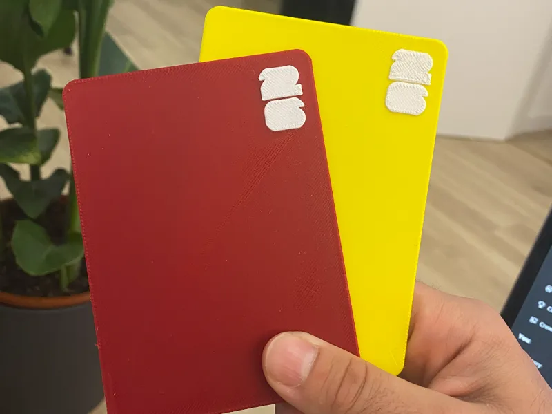 Red and Yellow Card FIFA World Cup (Oficial Size)