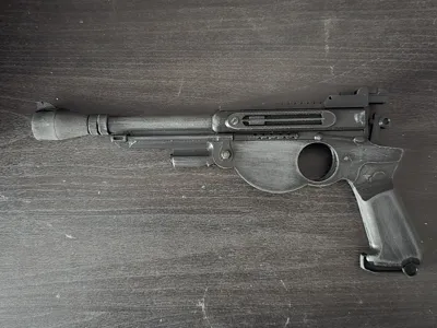 Mandalorian Blaster - Even Halves