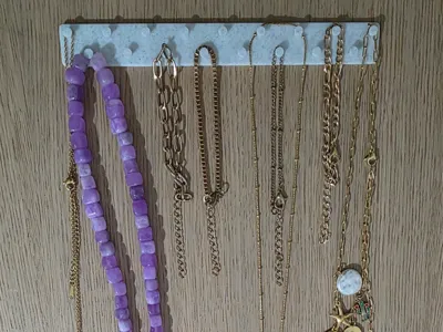 Collar/Necklace wall hanger