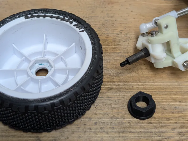 RC10 front wheel adaptor