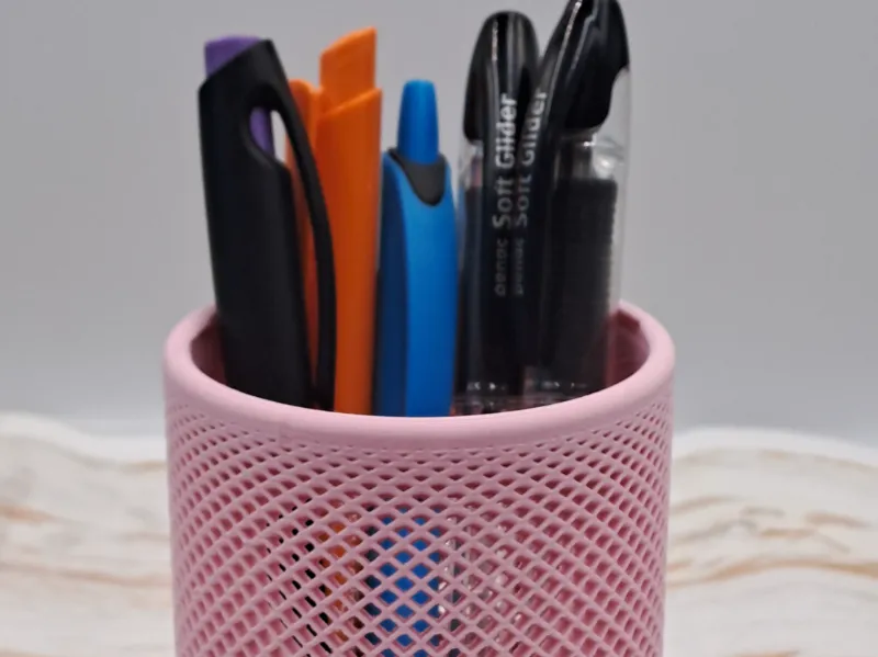 Pen Holder 2