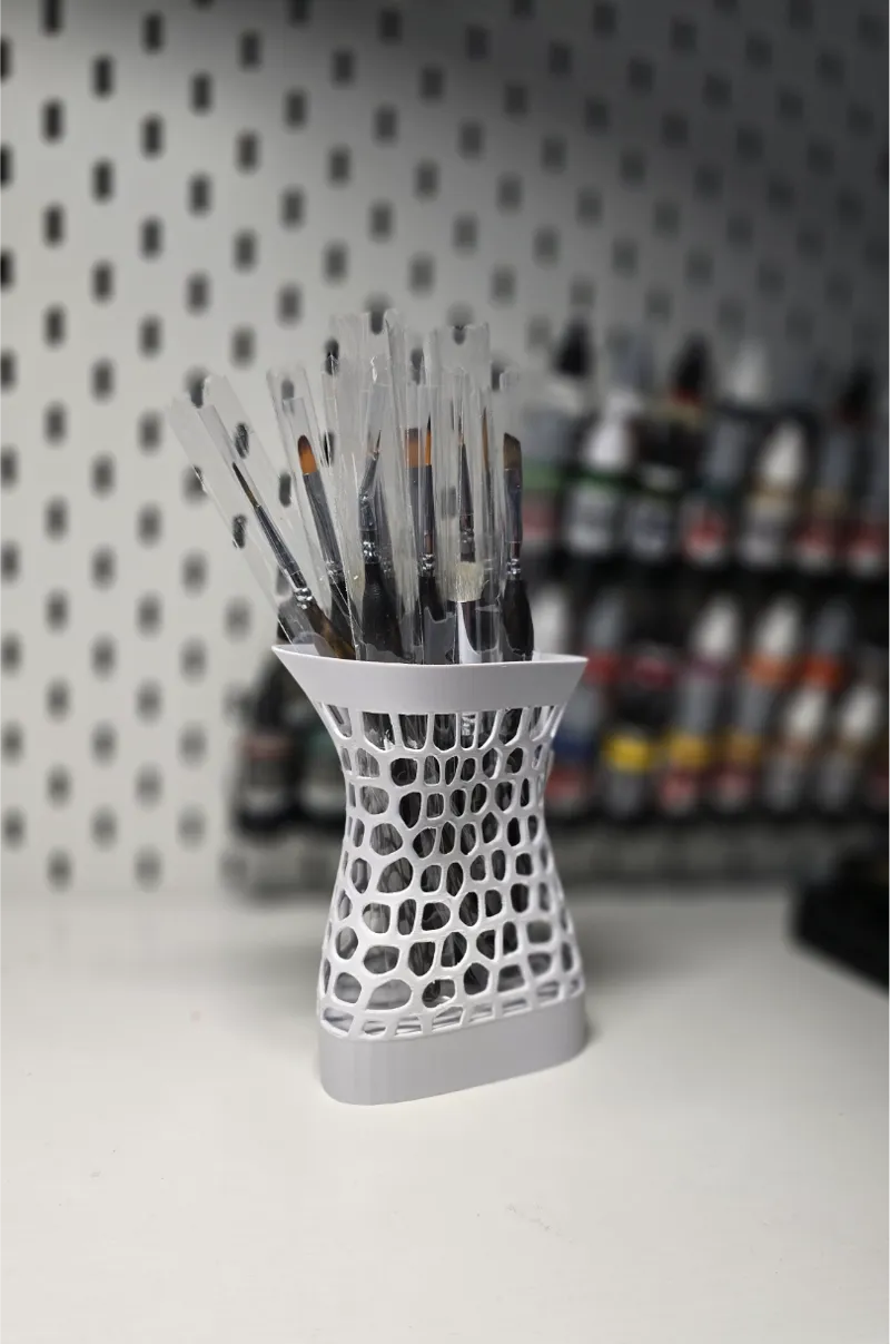 Voronoi Brush holder / Pen holder