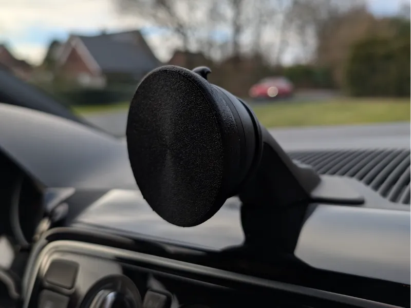 VW UP MagSafe Halter