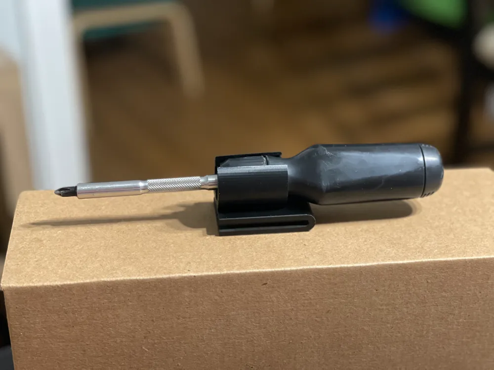 LTT Screwdriver Belt Holster by Dov MakerWorld