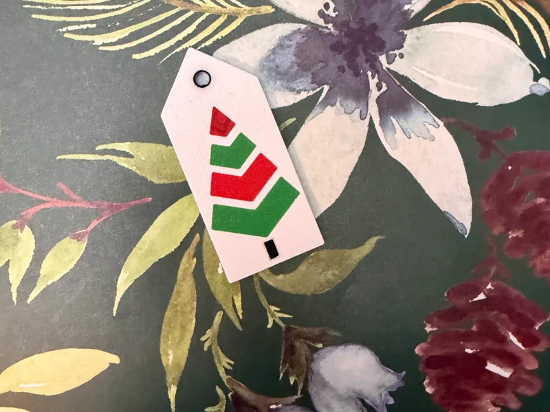 Christmas tree modern gift tag