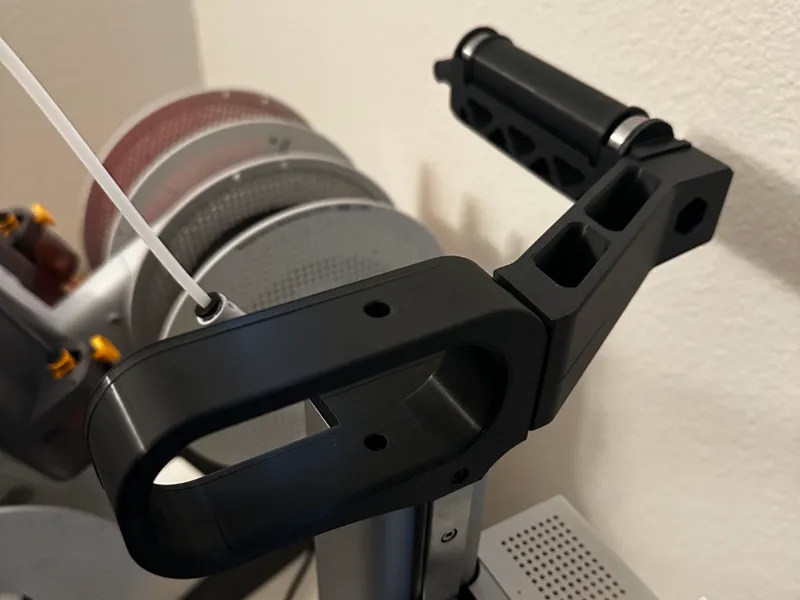 Rear Facing Spool Holder for A1M Centered Handle