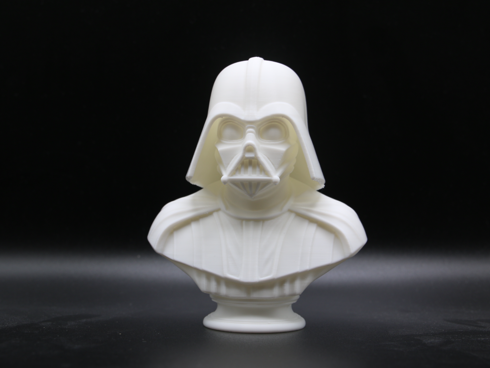 Darth Vader Bust - Star Wars
