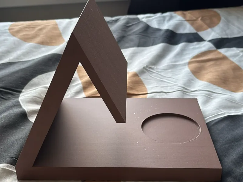 bookmark stand with drink holder