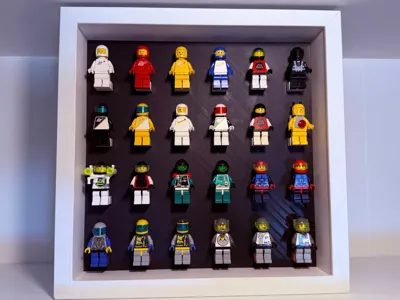 Minifigure SANNAHED Display (24 Minifigures)