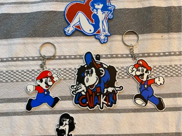 porte cles pinup waikiki mario luigi