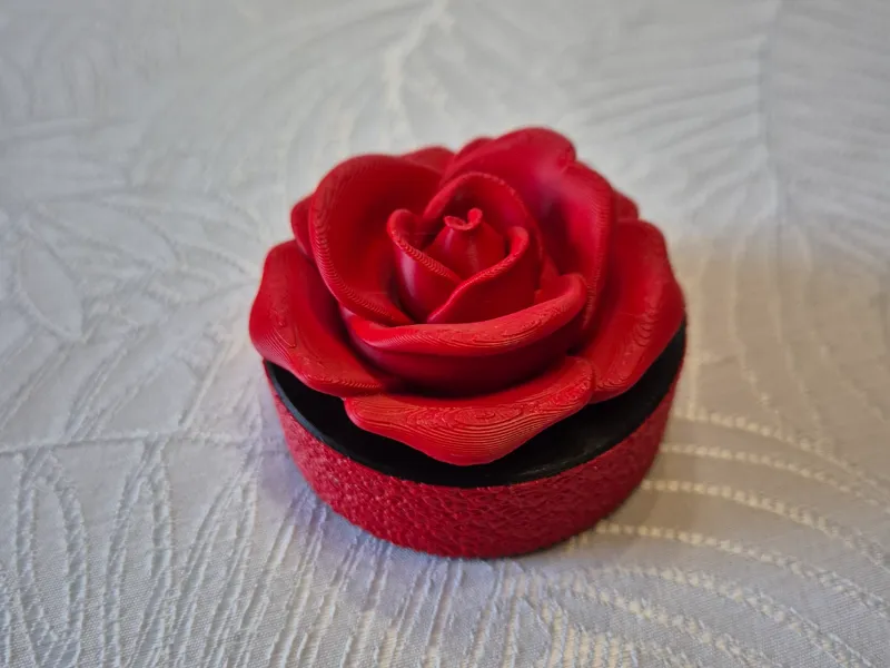 Flaschenöffner oder Deko Rosen rot-schwarz