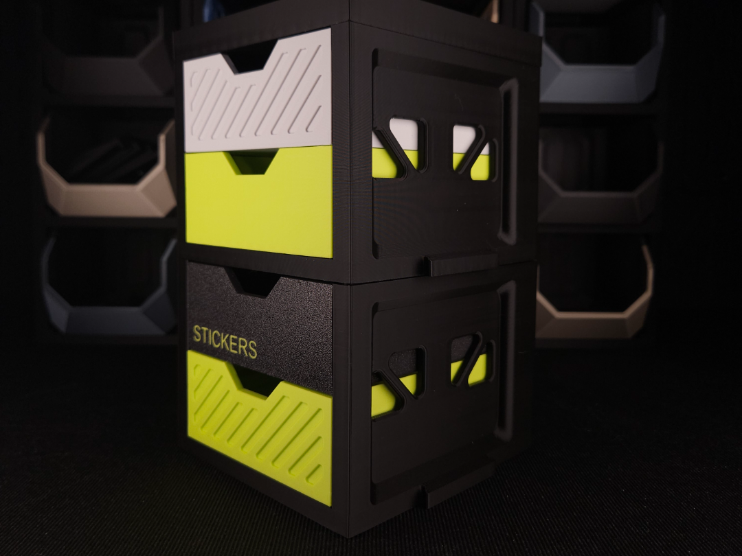 STACKERS: DRAWERS, INTERLOCKING, NO SUPPORT