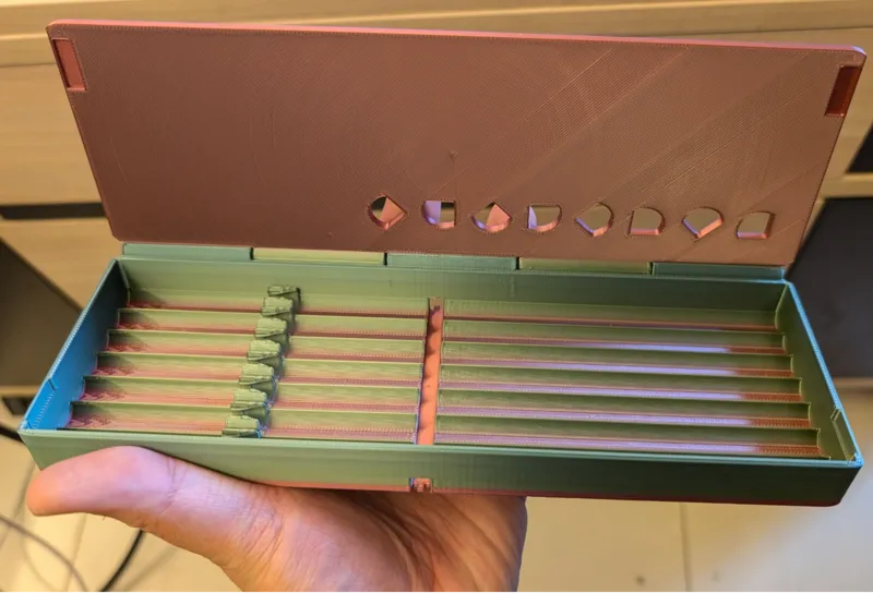 dental brush /nail brush box （pencil case）