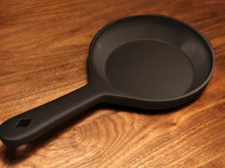 Toy pan