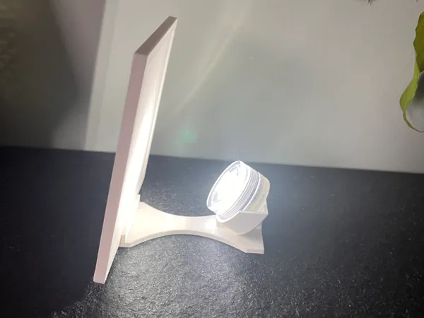 https://makerworld.bblmw.com/makerworld/model/UScc17fd0003edb9/design/2025-04-16_4fe4f4c17b57b8.jpeg
