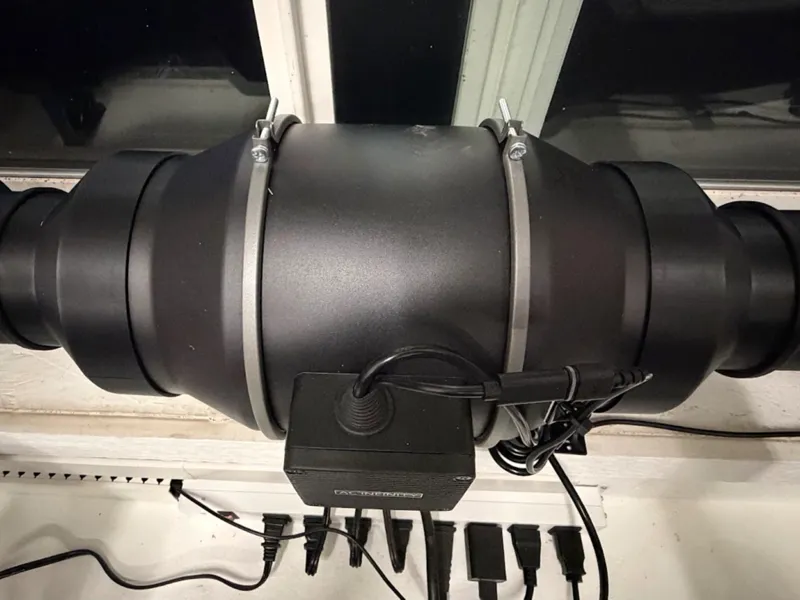 AC Infinity 6" to 4" Reducer