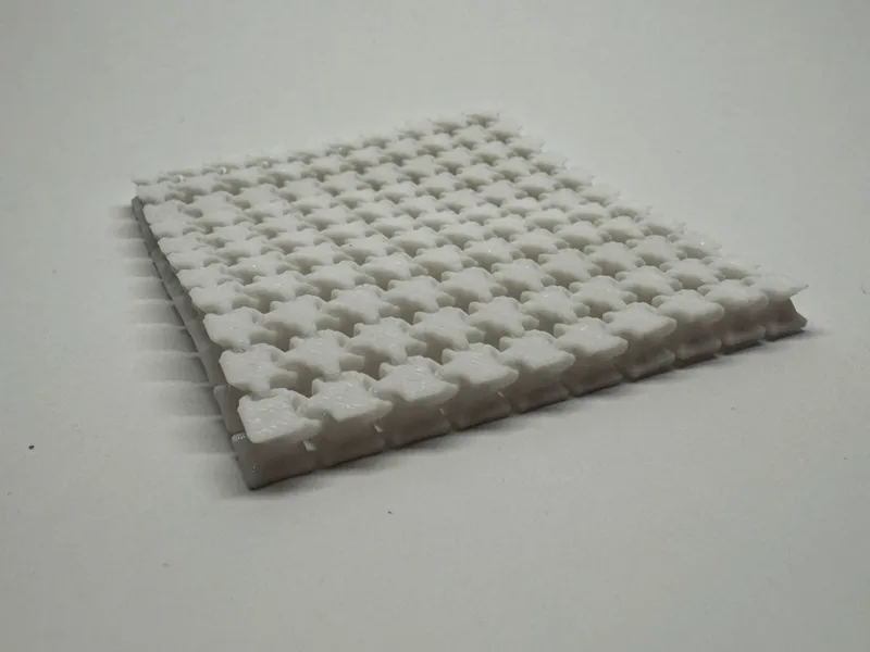 Flexible mesh fidget