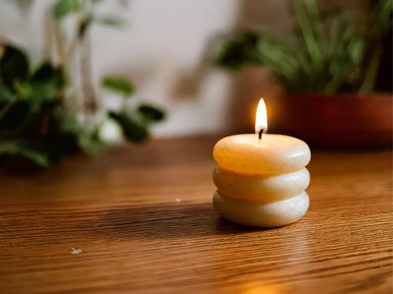 Mold for a Ring Candle