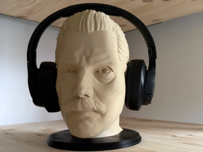 Kopfhörerständer Fred Mercury