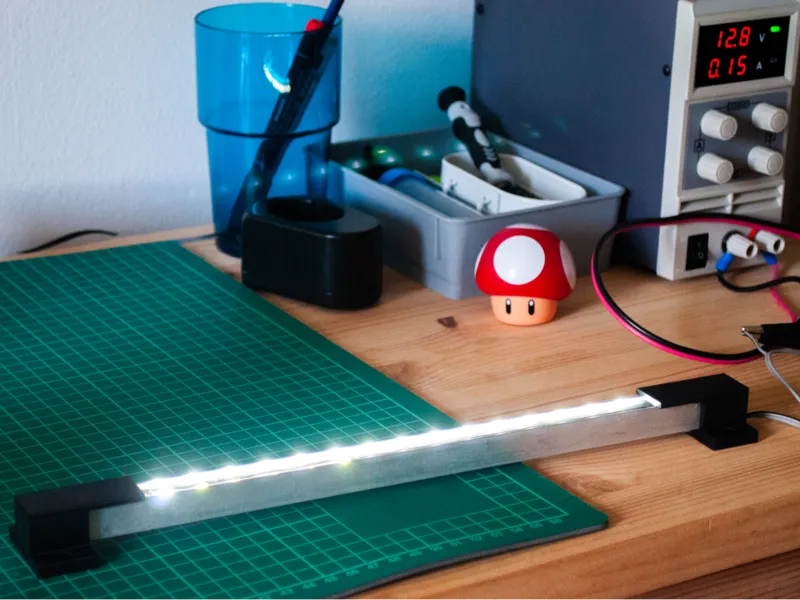 Modular LED Workshop Light Rail