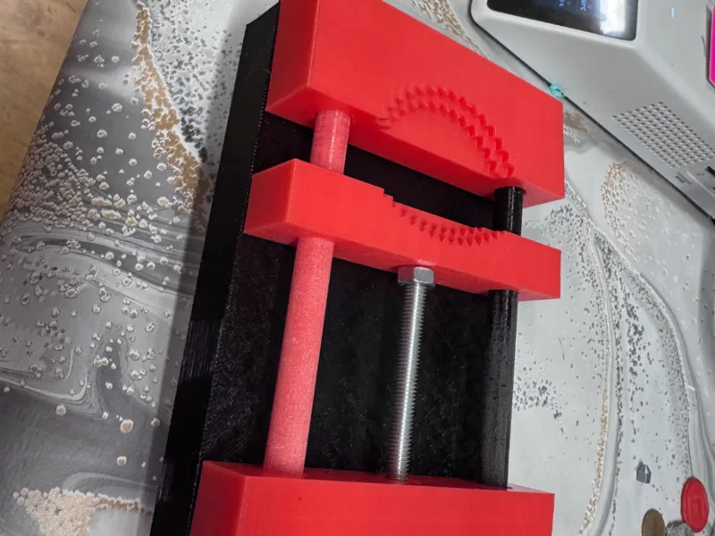 Coin Vise