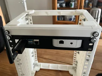 PI 4B/5B + Philips Hue Bridge 10-inch Rack Mount 