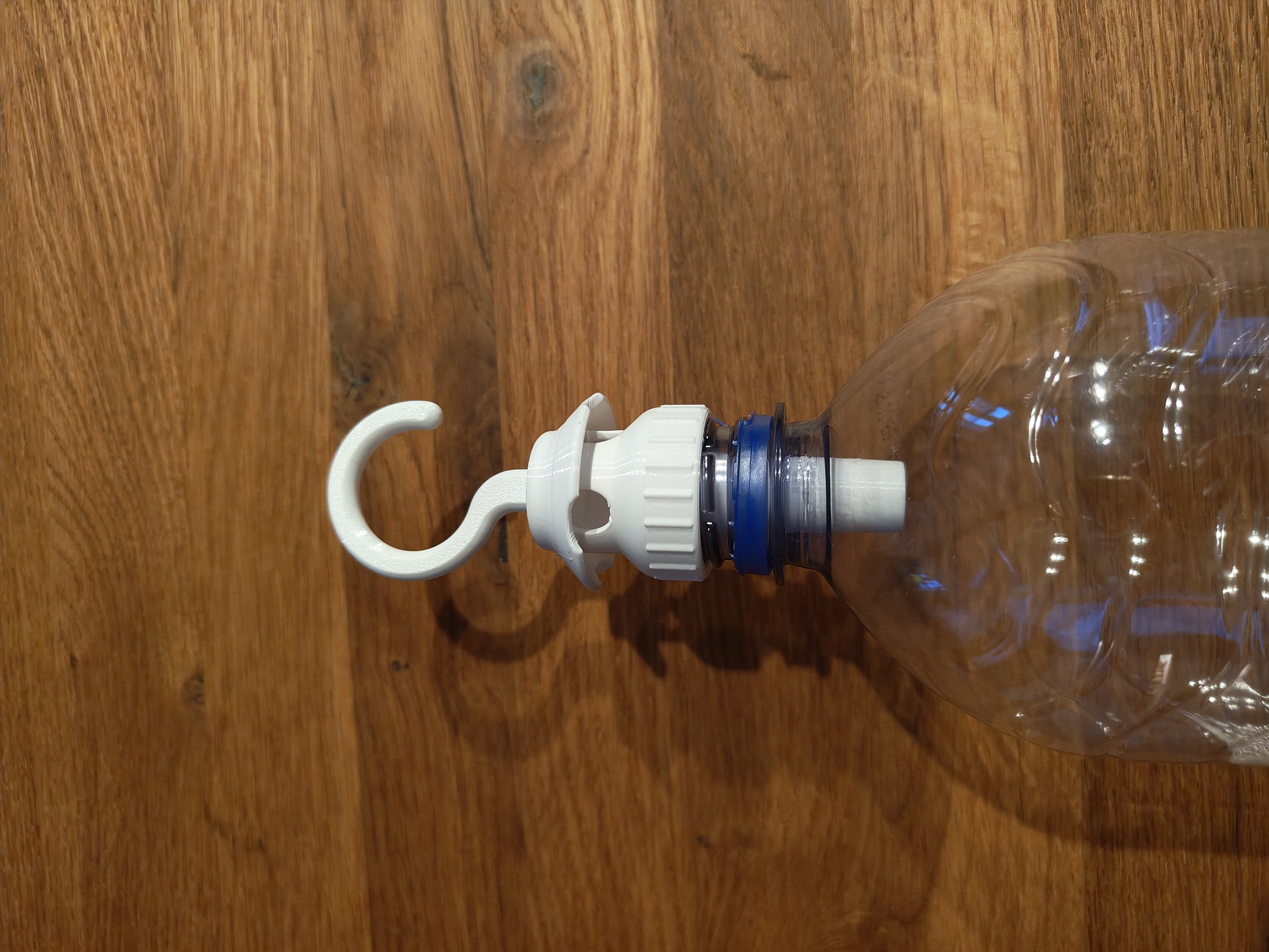 Miniatura 2 do modelo 3D Bottle Wasp Trap
