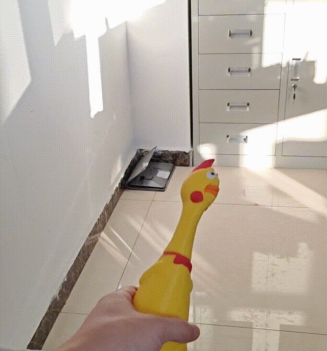 尖叫鸡要战斗！——伸缩尖叫鸡