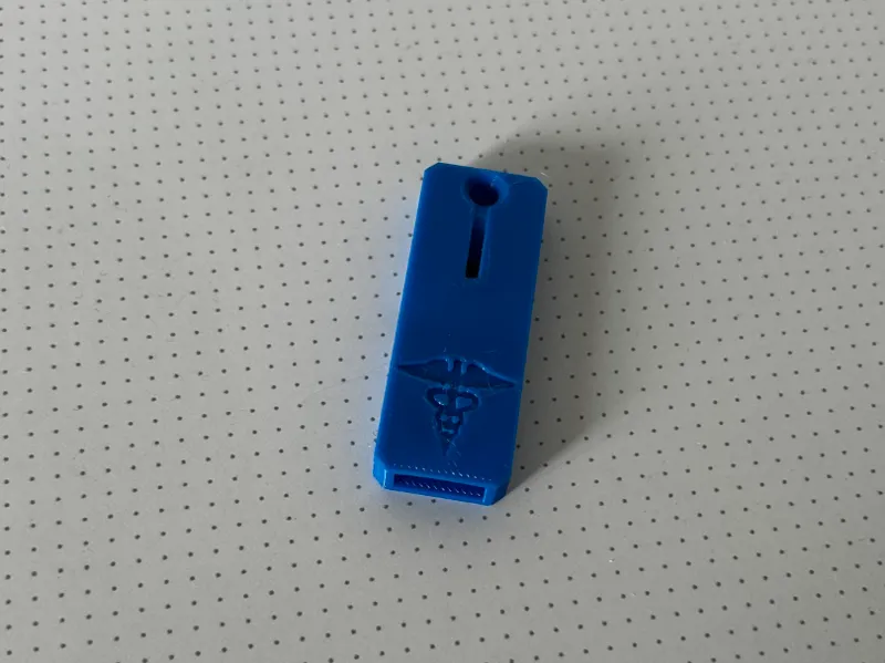 Keychain EMERGENCY WHISTLE