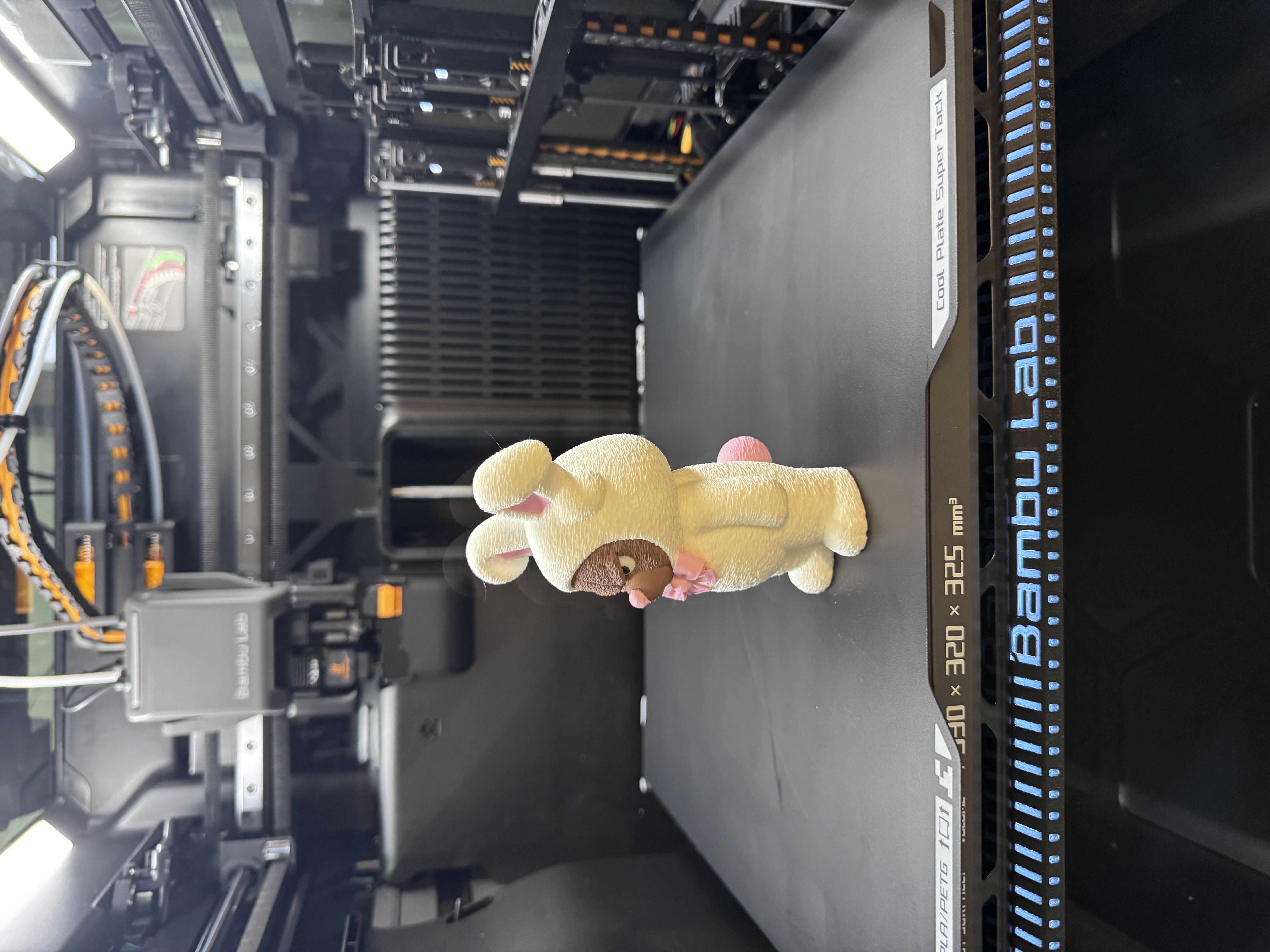 Miniatura 2 do modelo 3D Grumpy Osterbär Stehend