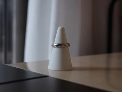 cone-shaped Ring Holder