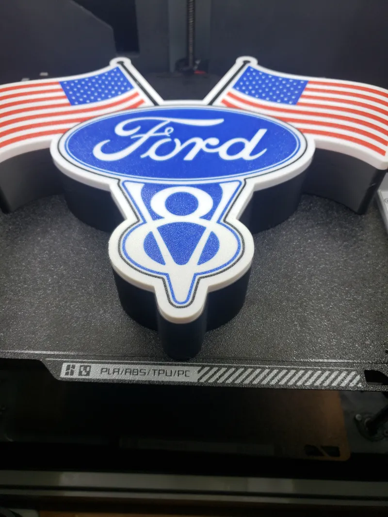Ford Emblem V8 Lightbox