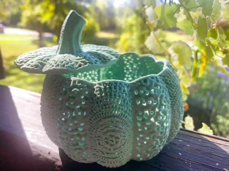 Doily Pumpkin Container