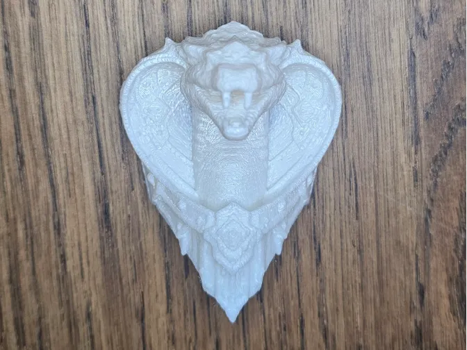 Armored Cobra Crest