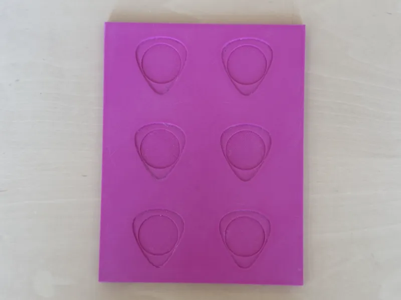 Guitar Pick Display with NFC Tags
