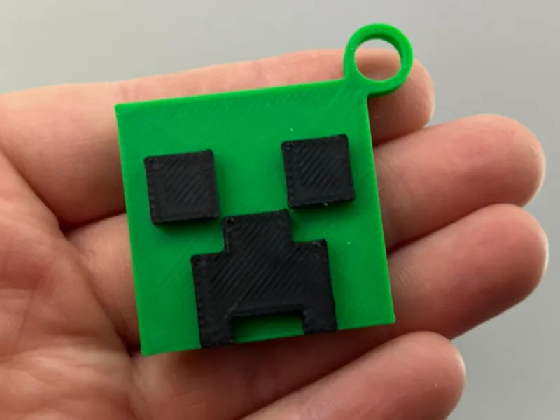 creeper head keychain