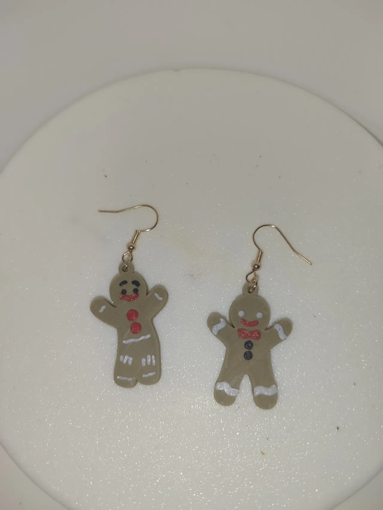 Gingerbread man earrings view 2