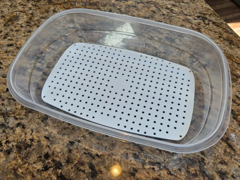 Rubbermaid Container Strainer