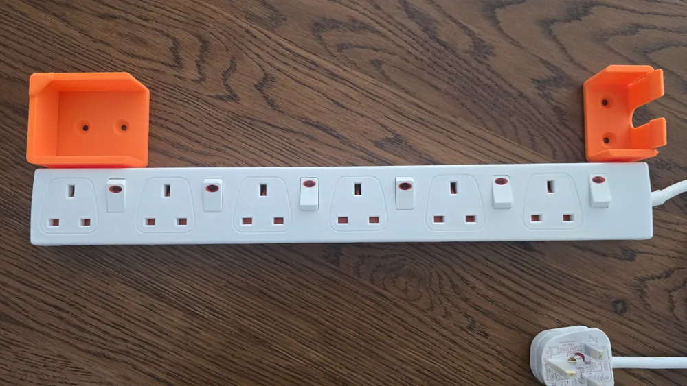 Extension lead: Quick-connect wall mount - UK - Free 3D Print Model ...