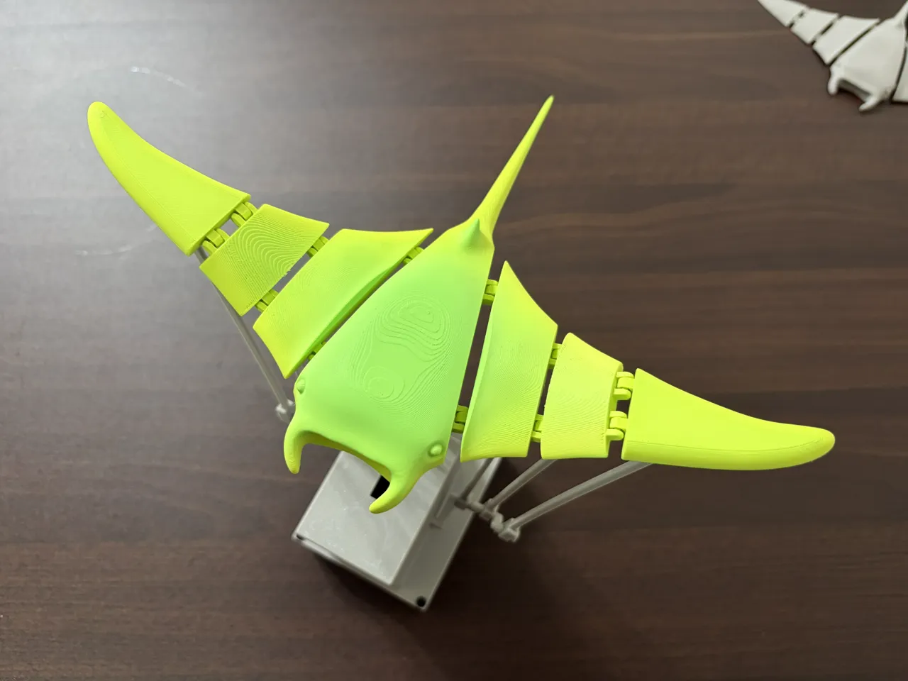 Kinetic Manta Ray - Biomimetic Automata view 2