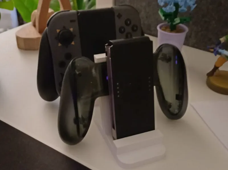 Nintendo Switch controller stand