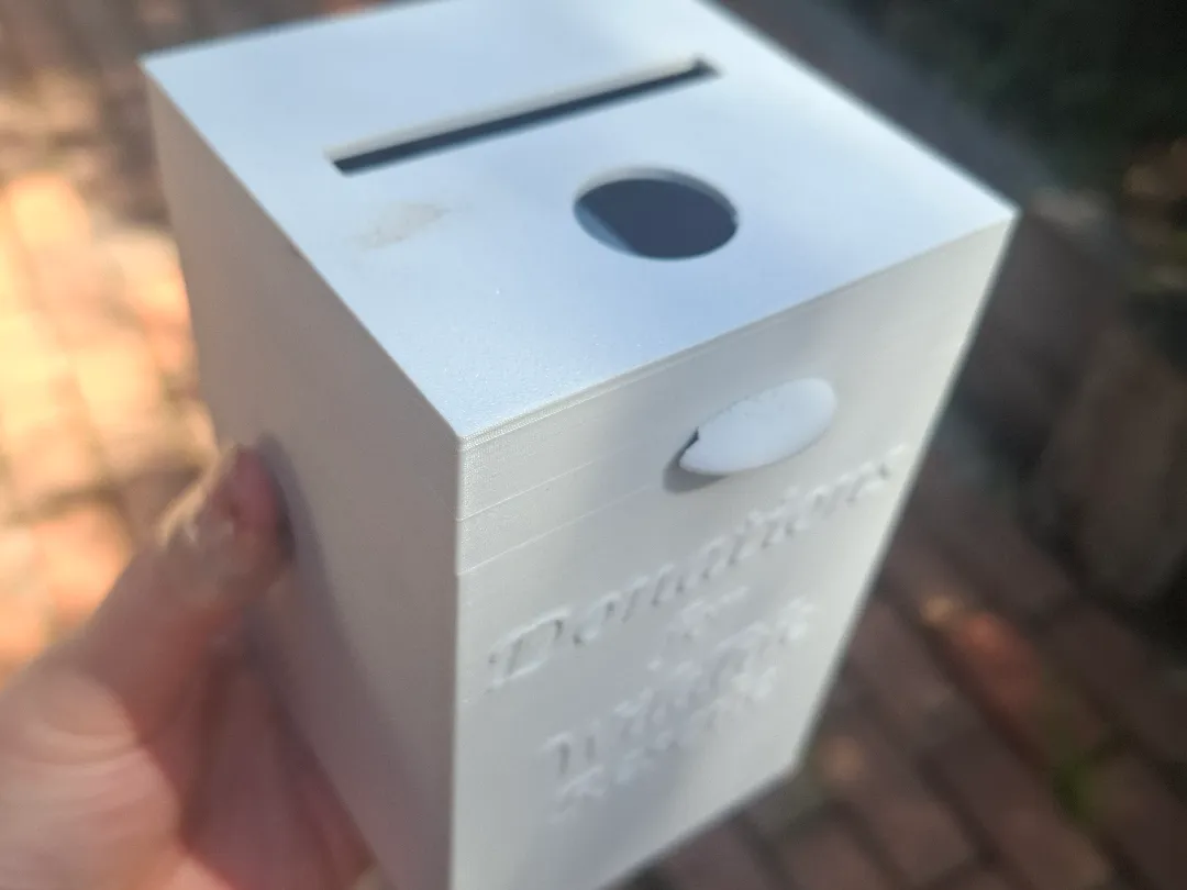 World Model Collection Simple Charity Donation Box with padlock spot - Free 3D Print Model ...
