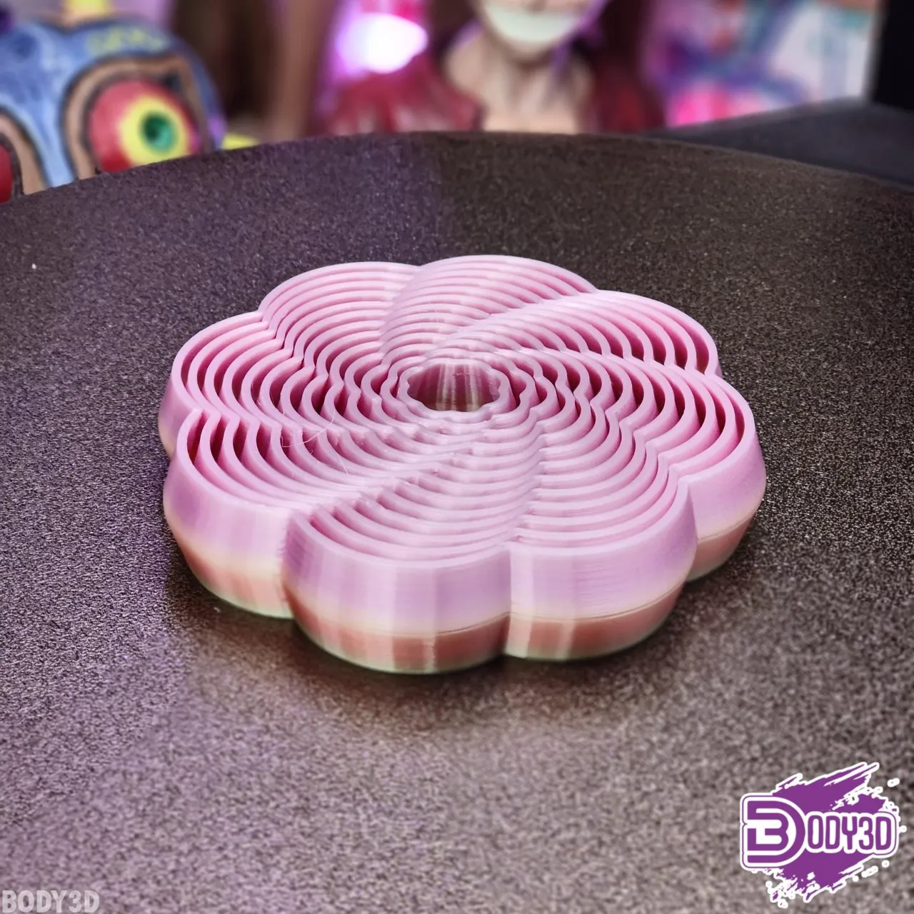 Fidget Flower view 3