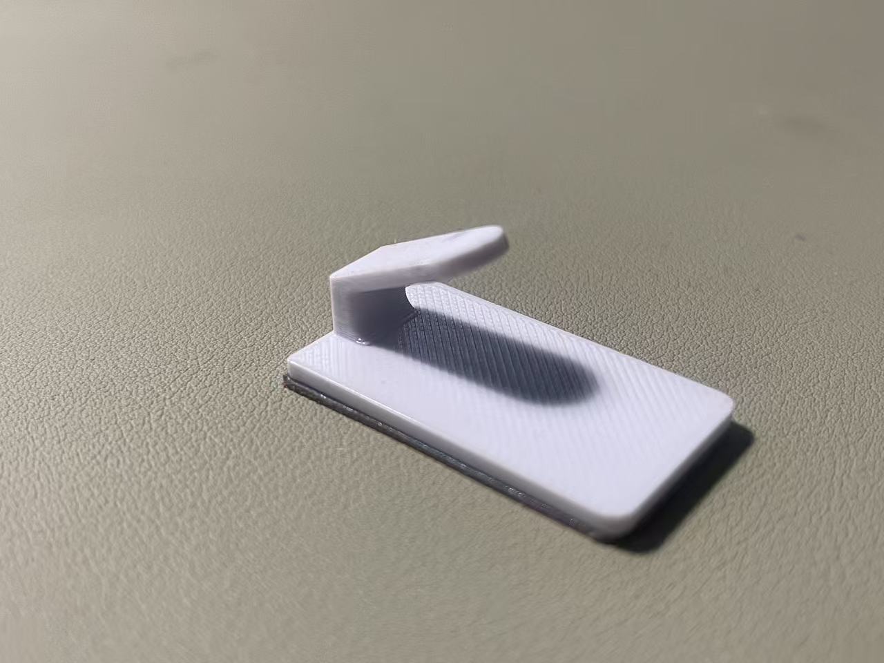 Miniatura 1 do modelo 3D 挂钩 粘钩 方形挂钩