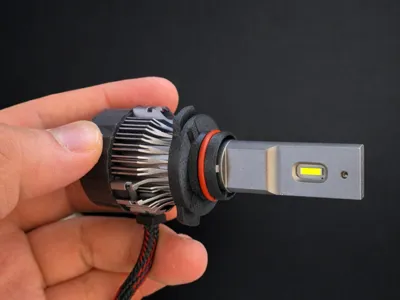 HB3 headlight bulb adapter 