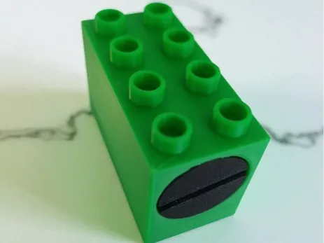 Duplo block with surprise space