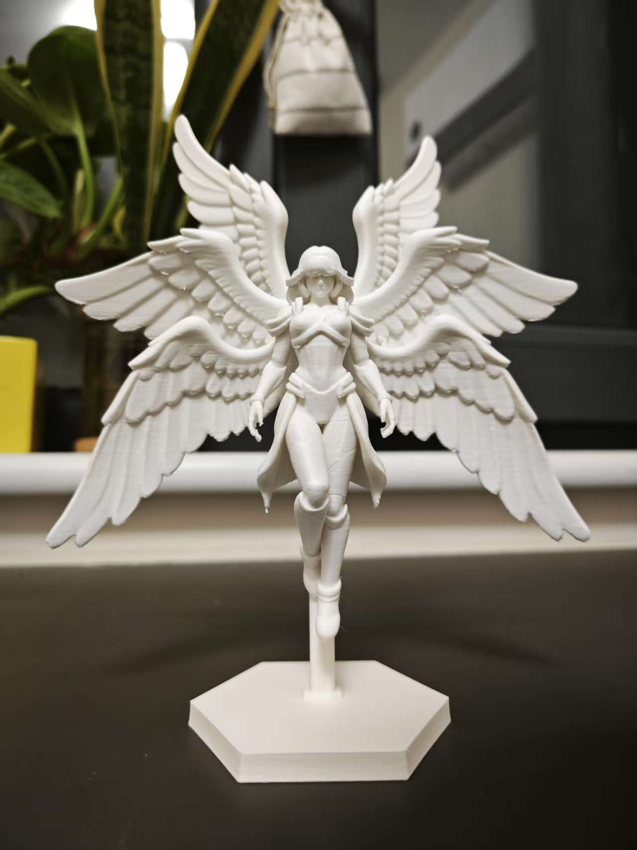 Miniatura 1 do modelo 3D 炽天使
