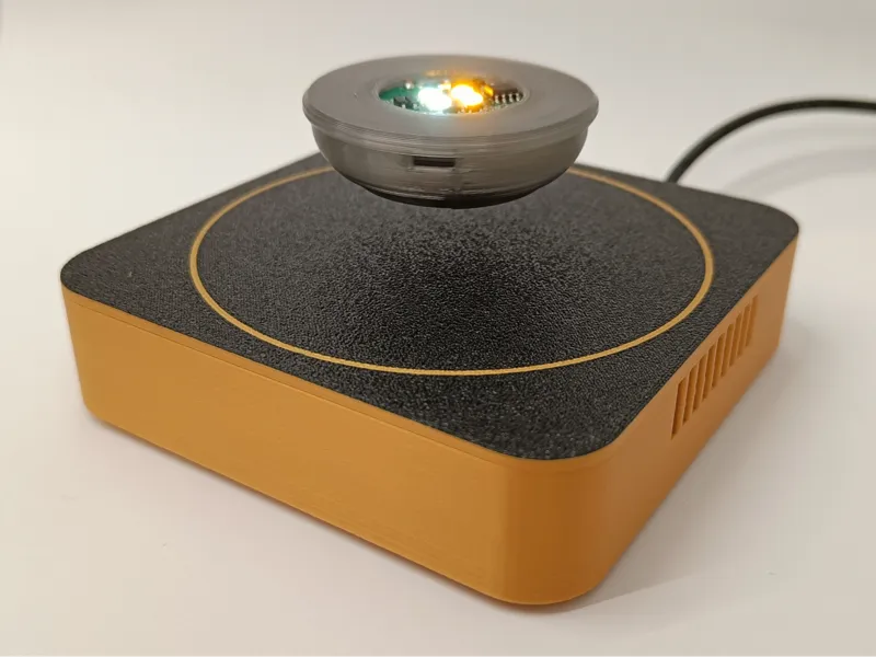 Magnetic levitation square base